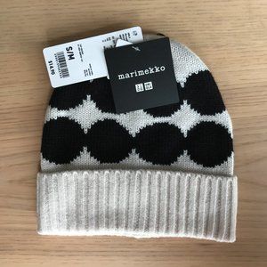 Uniqlo Women Marimekko Heattech Knitted Hat